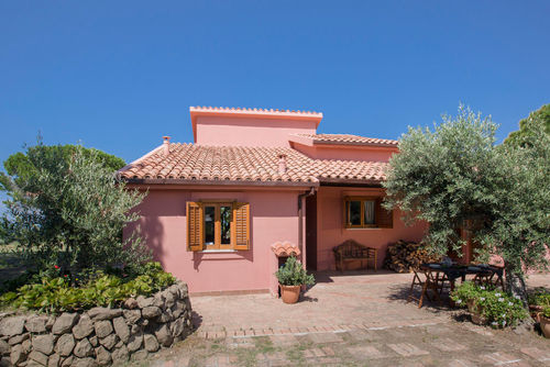 Villa La Rosaspina Villa in Cefalù, Sizilien, Italien für 8 Personen...