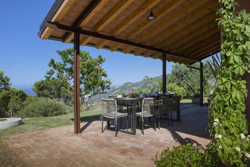 Villa La Rosaspina Villa à Cefalù, Sicile, Italie pour 8 personnes...