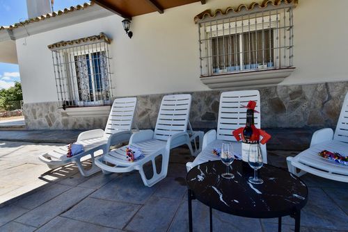 Calcita Lovely and comfortable villa in Chiclana de la Frontera, Costa de la Luz, Spain with private pool for 6 persons. The house is situated 4 km from La Barrosa beach and 4 km from La Barrosa....