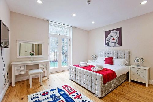 Anna Apartemen di London, Greater London, United Kingdom untuk 7 orang...