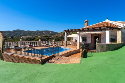 Frigiliana 008 Villa en Frigiliana, Costa del Sol, España  con piscina privada para 4 personas...