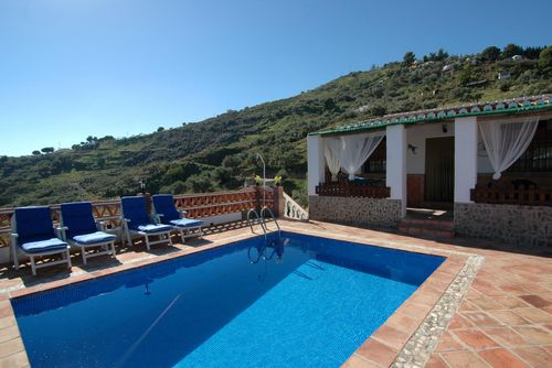 Frigiliana 025 Belle villa comfortable  avec piscine privée à Frigiliana, Costa del Sol, Espagne pour 4 personnes...