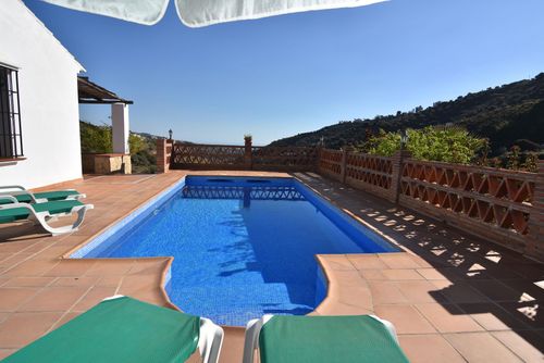 Frigiliana 034 Villa bonita y confortable  con piscina privada en Frigiliana, Costa del Sol, España para 4 personas...