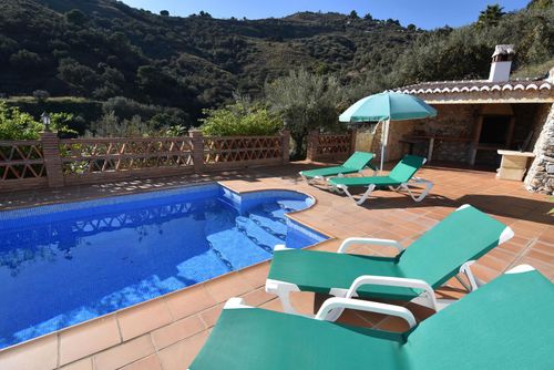 Frigiliana 034 Villa bonita y confortable  con piscina privada en Frigiliana, Costa del Sol, España para 4 personas...