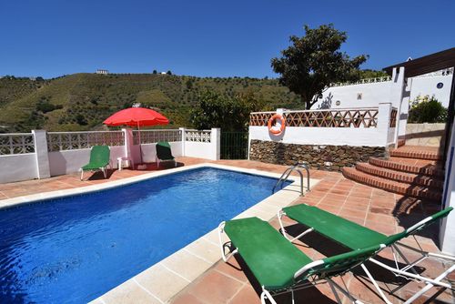 Frigiliana 037 Villa en Frigiliana, Costa del Sol, España  con piscina privada para 4 personas...