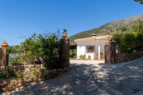 Mijas 001 Wunderschöne und komfortable Villa in Mijas, Costa del Sol, Spanien  mit privatem Pool für 6 Personen...