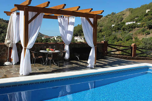 Maro 006 Vivienda de vacaciones en Maro, Costa del Sol, España  con piscina privada para 5 personas...