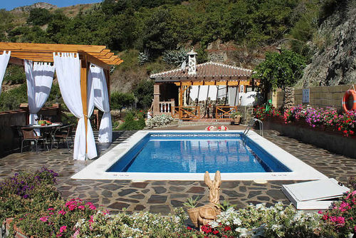 Maro 006 Vivienda de vacaciones en Maro, Costa del Sol, España  con piscina privada para 5 personas...