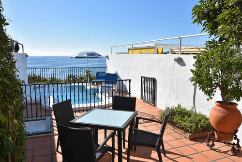 Nerja 005 Semesterhus i Nerja, Costa del Sol, Spanien  med privat bassäng för 6 personer...