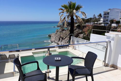 Nerja 015 Mooie en comfortabele vakantiewoning  met privé zwembad in Nerja, Costa del Sol, Spanje voor 6 personen...