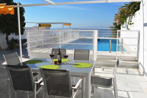 Nerja 058 Villa bonita y confortable en Nerja, Costa del Sol, España  con piscina privada para 7 personas...