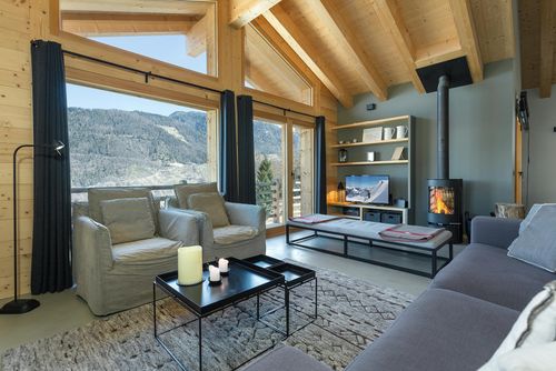 Chalet Aramis - Jacuzzi - Views Modernes und fröhliches Ferienhaus in La Tzoumaz, Vier Täler, Schweiz für 8 Personen. Das Haus befindet sich in einer bergigen Gegend....