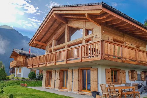 Chalet Aventure Feriehus i La Tzoumaz, 4 Vallees, Schweiz för 10 personer...