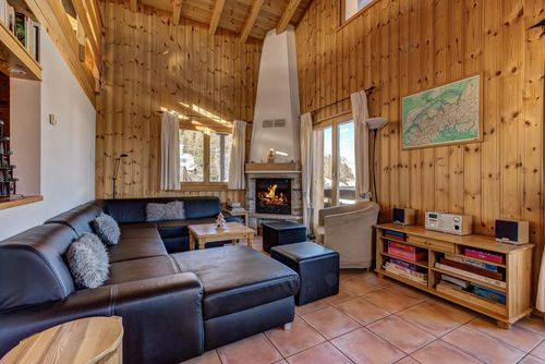 Chalet OnThePiste Klassisk och komfortabelt feriehus i La Tzoumaz, 4 Vallees, Schweiz för 8 personer...