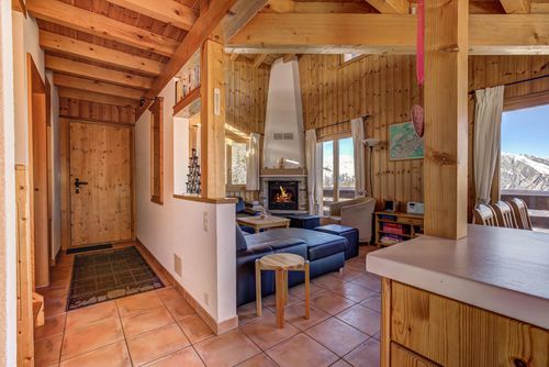 Chalet OnThePiste Klassisk och komfortabelt feriehus i La Tzoumaz, 4 Vallees, Schweiz för 8 personer...