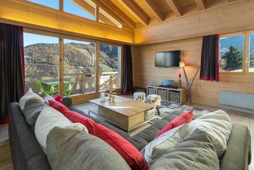 Chalet Mon Ours - Jacuzzi - Sauna - Views Location de vacances charmante et de luxe à La Tzoumaz, 4 Vallees, Suisse pour 9 personnes...