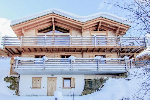 Chalet le Cerf Grande location de vacances intime à La Tzoumaz, 4 Vallees, Suisse pour 10 personnes...