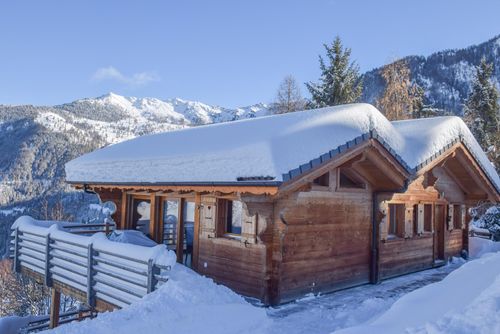 Chalet le Cerf Large and cheerful holiday house in La Tzoumaz, 4 Vallees, Switzerland for 10 persons...