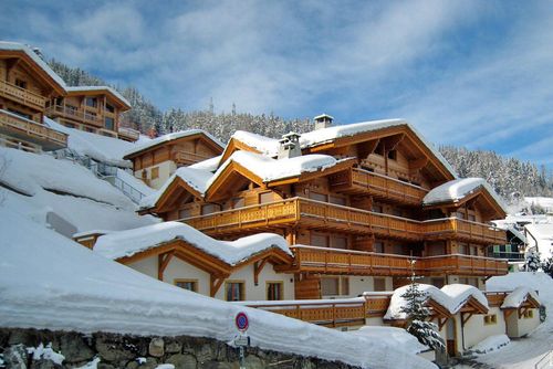 The Penthouse Matins St Laurent Beautiful and luxurious apartment in La Tzoumaz, Four Valleys, Switzerland for 12 persons. The apartment is situated in a mountainous area, close to restaurants, bars, and supermarkets, within 50 m from the ski slope and within 500 m from the ski lift....
