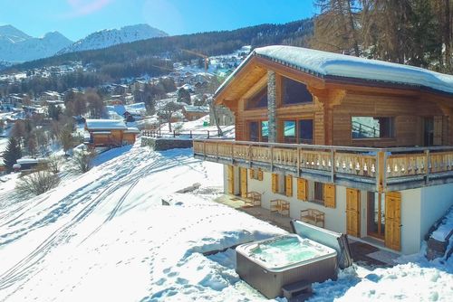 Chalet Charbray - Jacuzzi - Sauna - Views Schöne Luxus Ferienwohnung in La Tzoumaz, 4 Vallees, Schweiz für 10 Personen...