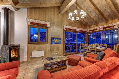 Chalet Petite Arvine - Jacuzzi - Views Lovely and comfortable holiday house in La Tzoumaz, 4 Vallees, Switzerland for 6 persons...