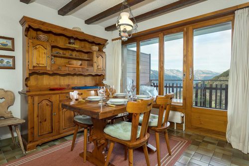 Appartement Arolles 704 Classic and comfortable apartment in La Tzoumaz, 4 Vallees, Switzerland for 4 persons...