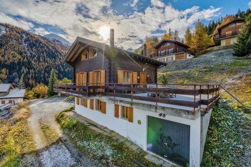 Chalet Claire de Soleil Location de vacances charmante et romantique à La Tzoumaz, 4 Vallees, Suisse pour 8 personnes...