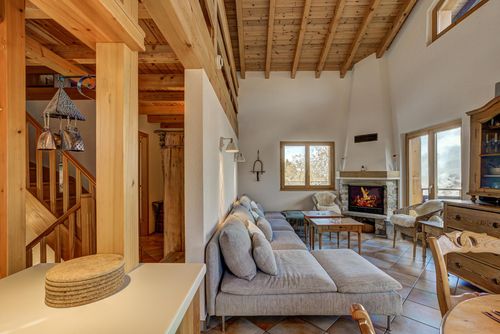 Chalet Claire de Soleil Vivienda de vacaciones preciosa y romántica en La Tzoumaz, 4 Vallees, Suiza para 8 personas...