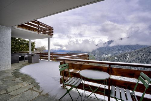 Chalet Coeur - Jacuzzi - Sauna - Views Schönes und komfortables Ferienhaus in La Tzoumaz, 4 Täler, Schweiz für 10 Personen. Das Haus befindet sich in einer gebirgigen Umgebung....