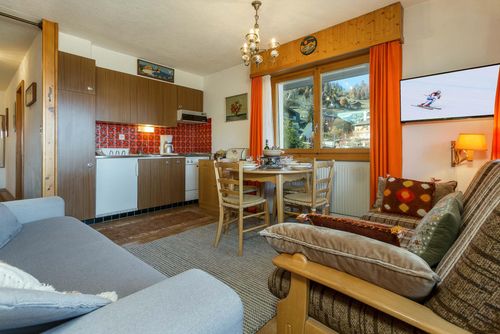 Appartement Richemont 124 Rustic and comfortable apartment in La Tzoumaz, 4 Vallees, Switzerland for 4 persons...