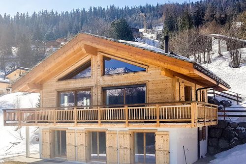 Chalet Joli Beautiful and cheerful holiday house in La Tzoumaz, 4 Vallees, Switzerland for 10 persons...