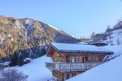Chalet Jessica Casa de férias bonita e romântica em La Tzoumaz, 4 Vallees, Switzerland para 9 pessoas...