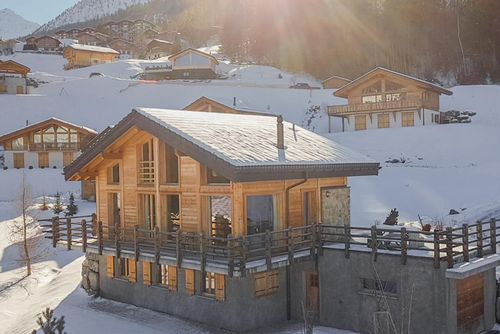 Chalet Inchalat Location de vacances merveilleuse et intime à La Tzoumaz, 4 Vallees, Suisse pour 8 personnes...