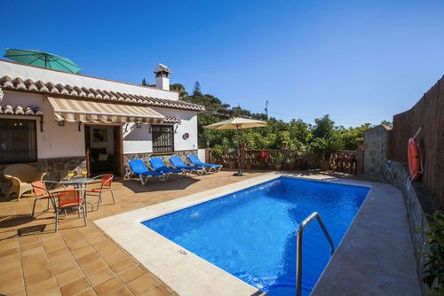 Nerja 012 Belle villa comfortable  avec piscine privée à Nerja, Costa del Sol, Espagne pour 4 personnes...