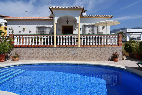 Nerja 021 Villa  con piscina privada en Nerja, Costa del Sol, España para 6 personas...