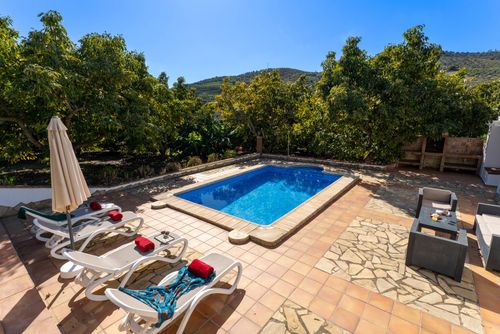 Nerja 029 Prachtige en comfortabele villa  met privé zwembad in Nerja, Costa del Sol, Spanje voor 4 personen...