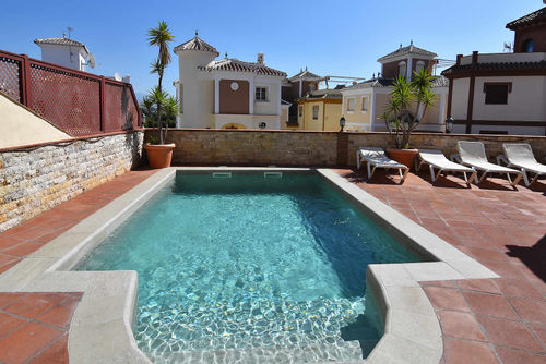 Nerja 064 Villa moderna y confortable  con piscina privada en Nerja, Costa del Sol, España para 6 personas...