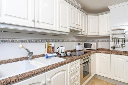 Poolbeach VI Classic and cheerful apartment with communal pool in Moraira, Costa Blanca, Spain for 6 people. The apartment is situated in a residential beach area, close to restaurants, bars, and shops, 50 metres from Platgetes Beach and 0....