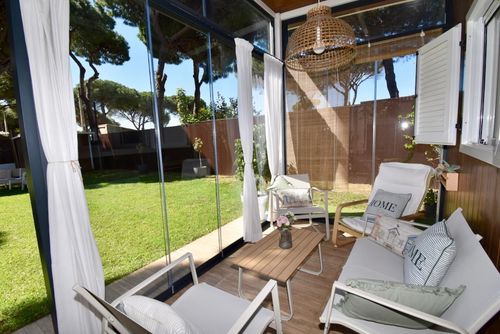 La Pinaleta Lovely and comfortable holiday home in Chiclana de la Frontera, Costa de la Luz, Spain with private pool for 5 persons. The house is situated in a rural and wooded beach area and is 3 km from La Barrosa beach....