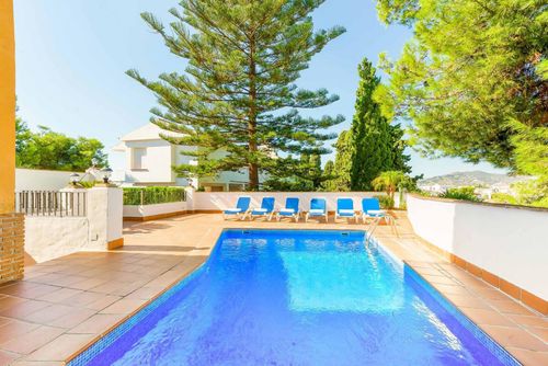 Nerja 041 Grande villa confortable à Nerja, Costa del Sol, Espagne  avec piscine privée pour 6 personnes...