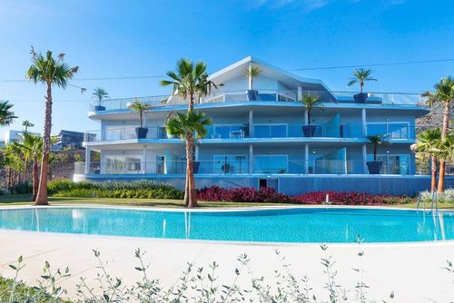 South Beach 4 - Penthouse Comfortable penthouse in Benalmadena, Costa del Sol, Spain  with communal pool for 6 persons...