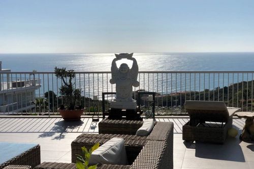 South Beach 4 - Penthouse Komfortabel penthouse i Benalmadena, Costa del Sol, Spanien  med fælles pool med plads til 6 personer...