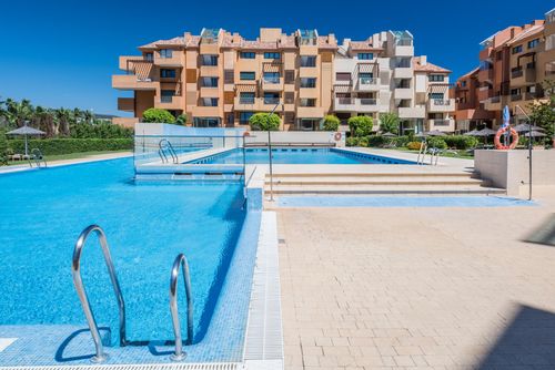 Marina 2 bedroom Luxury Ground Floor Apartment Moderne Luxus Ferienwohnung in Sotogrande, Costa del Sol, Spanien  mit Gemeinschaftspool für 4 Personen...