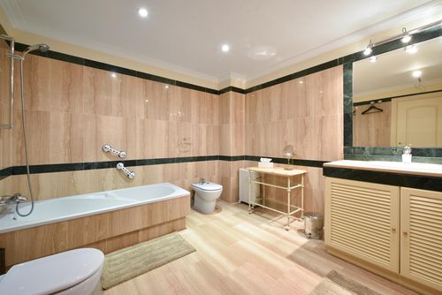 Puerta Del Mar 42 long stays Wonderful and cheerful apartment with communal pool in Benalmádena, Andalusia, Spain for 4 persons. The apartment is situated in a beach resort, in a residential beach area, 25 metres from Playa Las Yucas beach and 25 metres from the Mediterranean Sea....