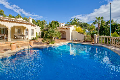 Las Rosas Grande villa classique à Javea, Costa Blanca, Espagne  avec piscine privée pour 6 personnes...