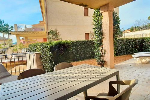 Jardines de Montemar II by Solidays Ruim en comfortabel appartement met gemeenschappelijk zwembad in Benissa, Costa Blanca, Spanje voor 4 personen. Het appartement is gelegen in een kust- en woongebied, op 2 km van het Cala Baladrar strand en op 5 km van Moraira....
