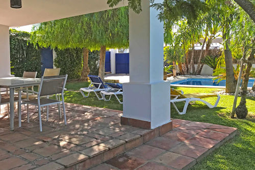 Conil 001 Villa moderna y acogedora en Conil de la Frontera, Costa de la Luz, España  con piscina privada para 6 personas...