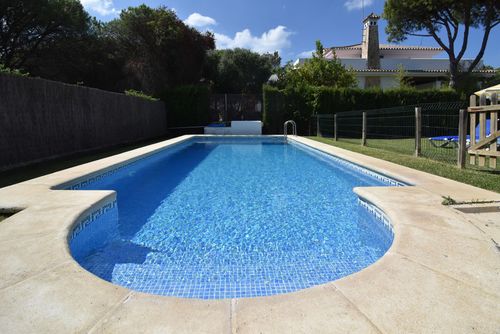 Conil 005 Moderne en comfortabele villa  met privé zwembad in Conil de la Frontera, Costa de la Luz, Spanje voor 8 personen...