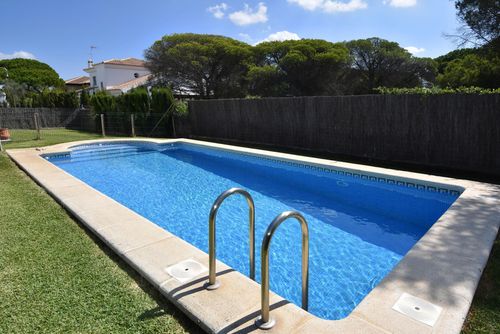 Conil 005 Moderne en comfortabele villa  met privé zwembad in Conil de la Frontera, Costa de la Luz, Spanje voor 8 personen...