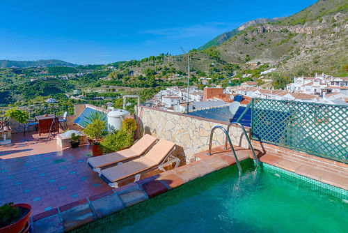 Frigiliana 029 Ático maravilloso y confortable  con piscina privada en Frigiliana, Costa del Sol, España para 2 personas...